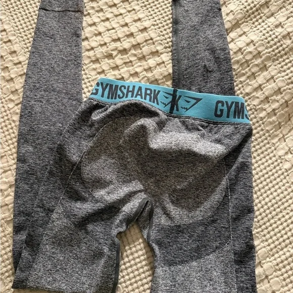 Gymshark Leggings - Picture 2 of 3